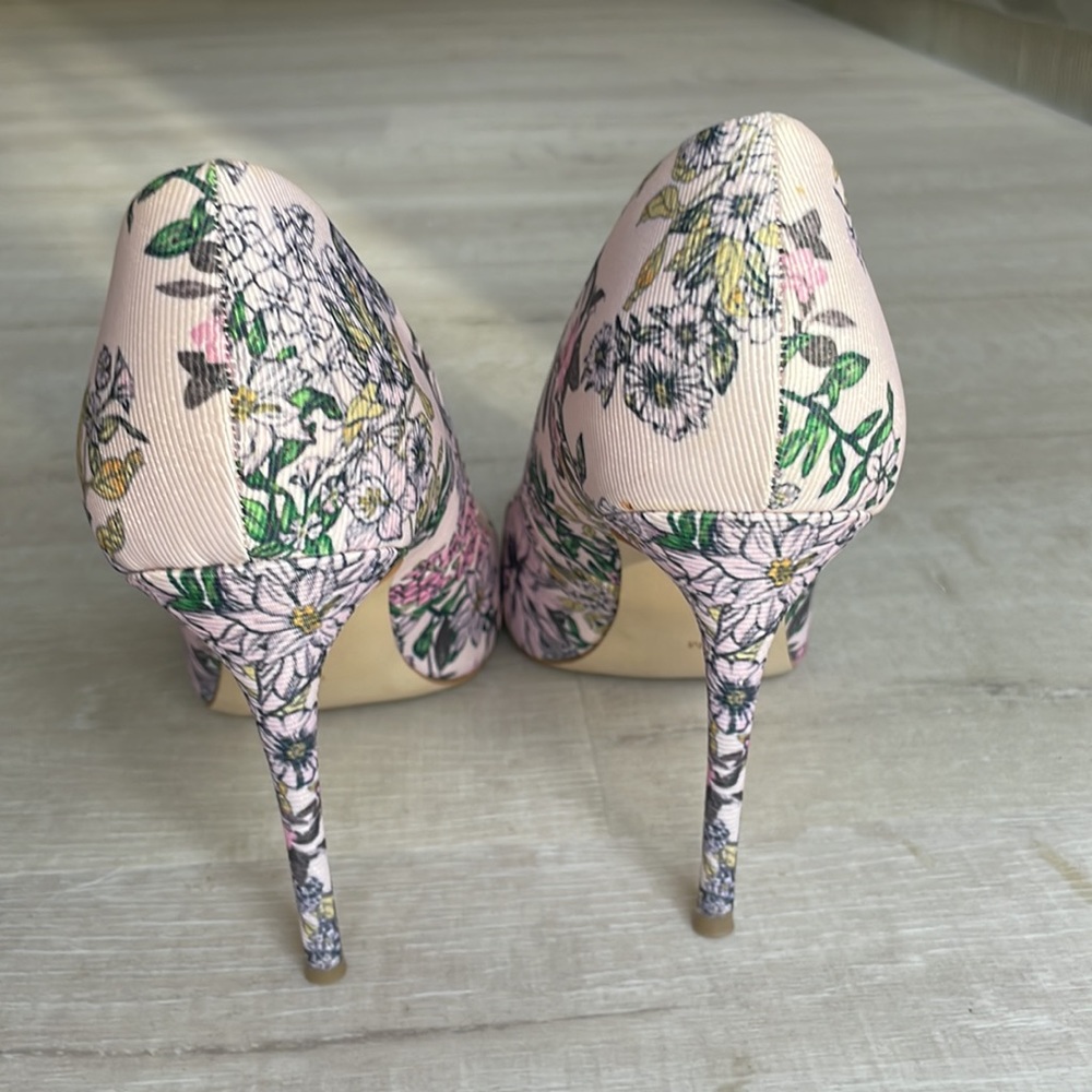 Guess stilettos - Picture 3 of 4